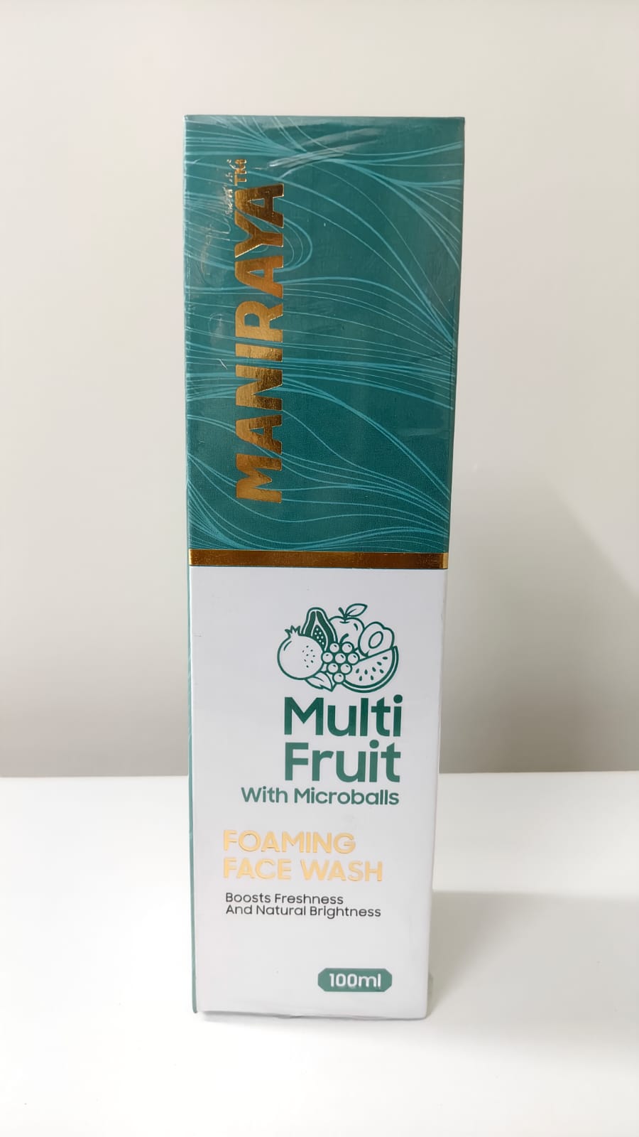 MULTI FUIT FOAMING FACE WASH